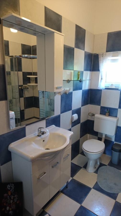Apartman Vuleta Ražanac Eksteriør bilde